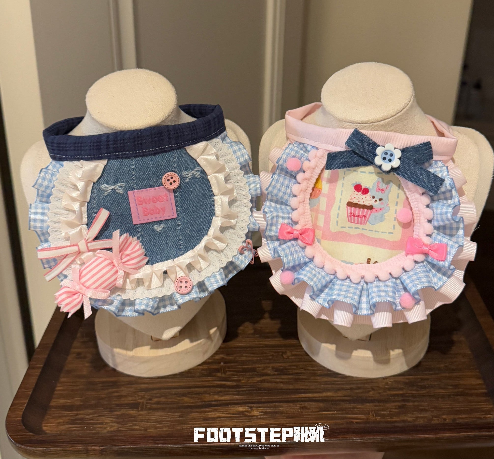 FOOTSTEP - Love Collection Dual Style Pet Bib Pet Bibs FOOTSTEP