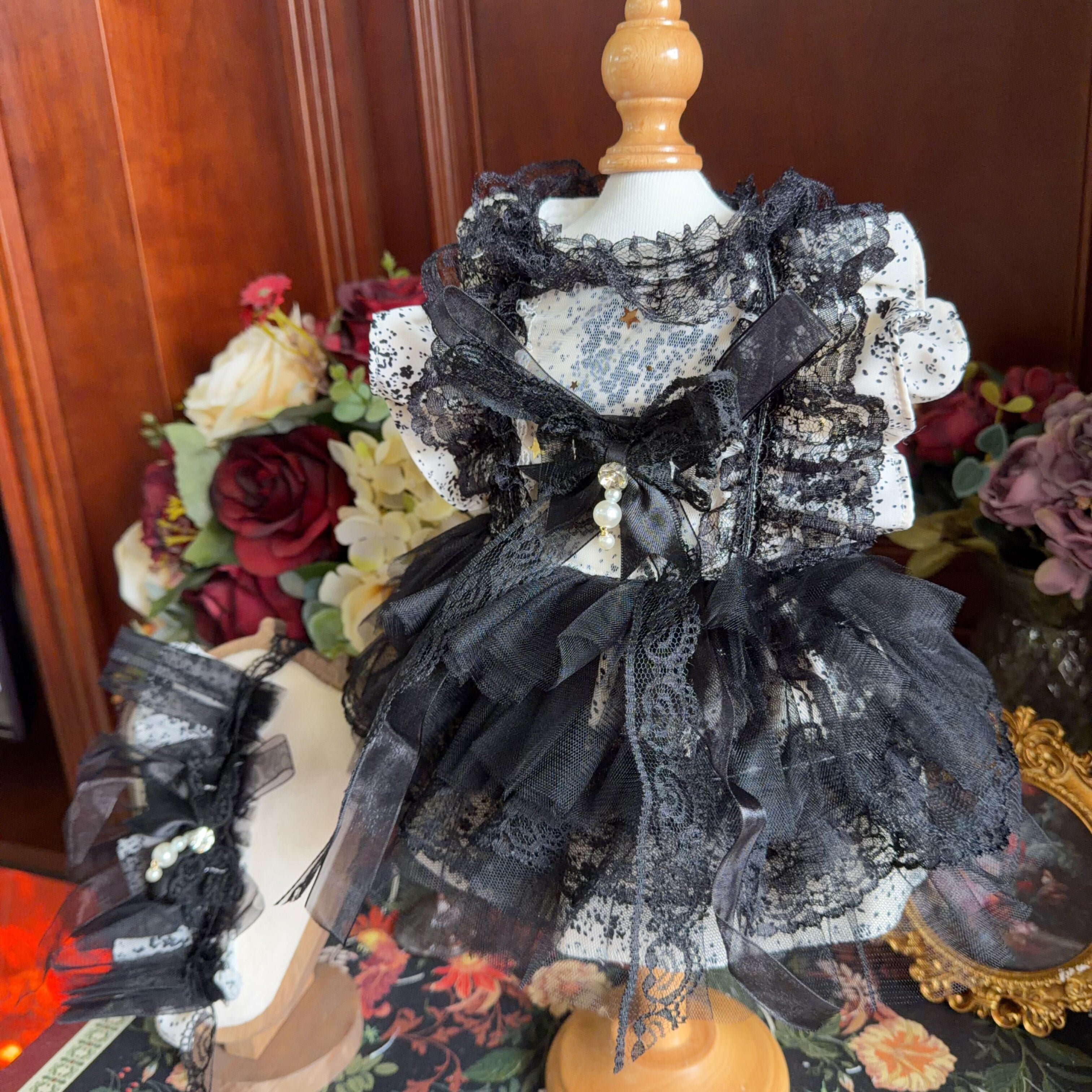 Amya - Noir Lace Gothic Pet Dress Pet Dress Amya