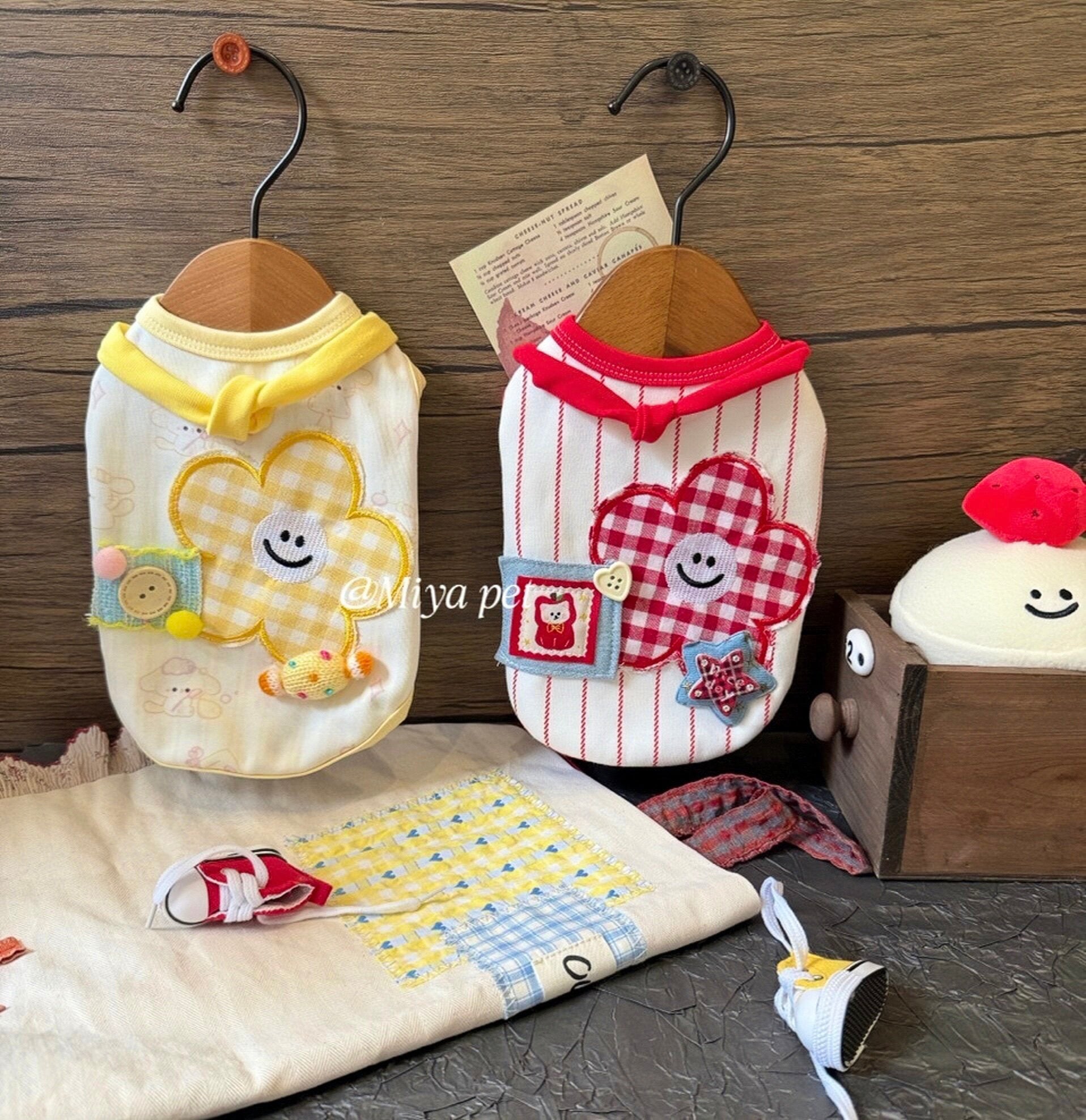 Red Striped Flower Appliqué Pet Tank Top Pet Top Miya