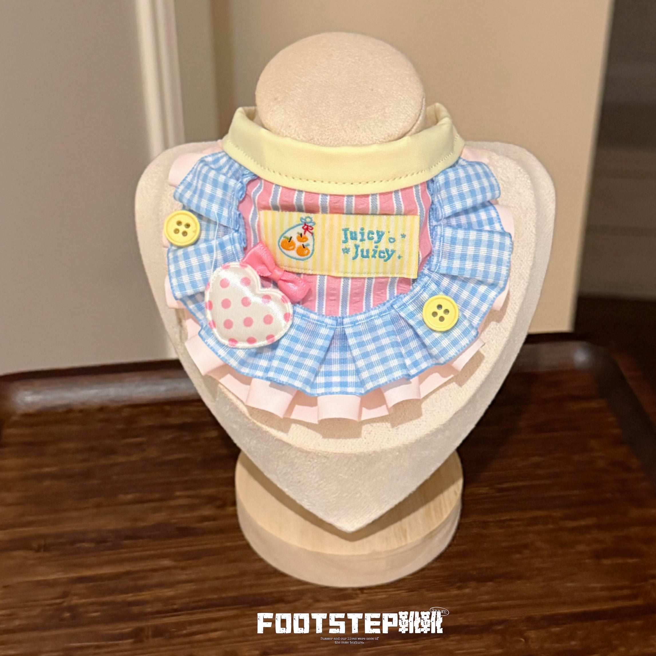 FOOTSTEP - Orange Soda Print Ruffle Pet Bib Pet Bibs FOOTSTEP