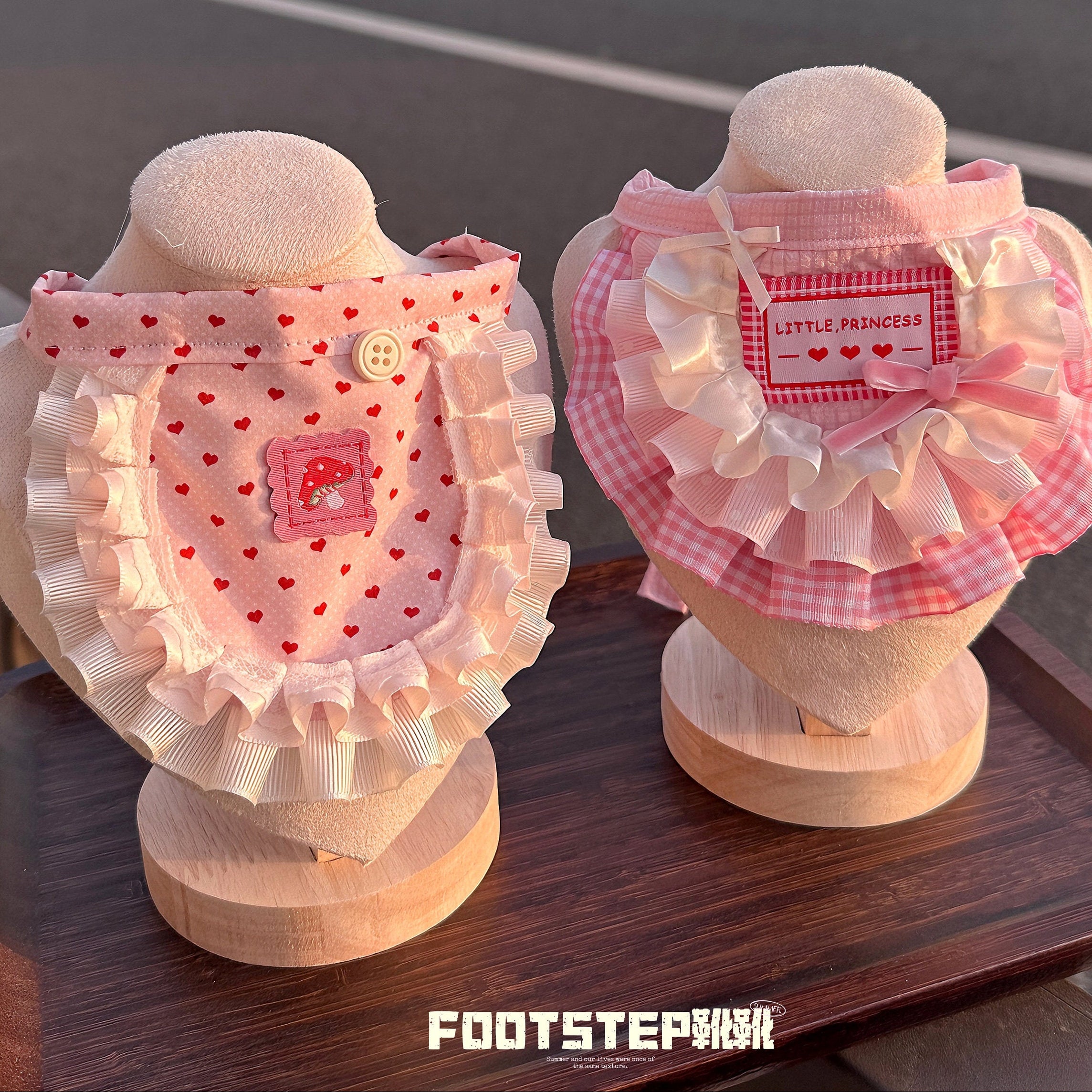 FOOTSTEP - Cheese Stick Heart Print Pet Bib Pet Bibs FOOTSTEP