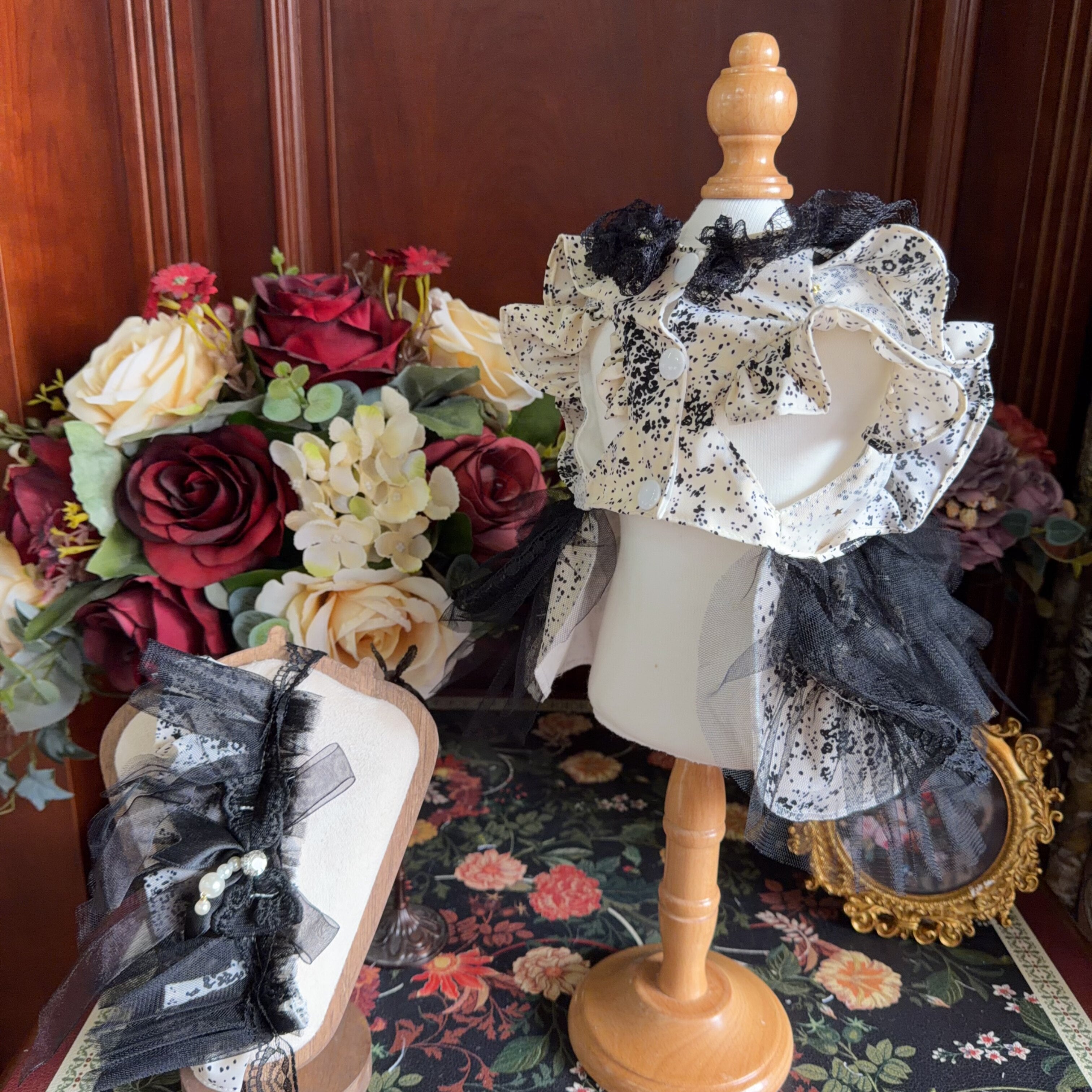 Amya - Noir Lace Gothic Pet Dress Pet Dress Amya
